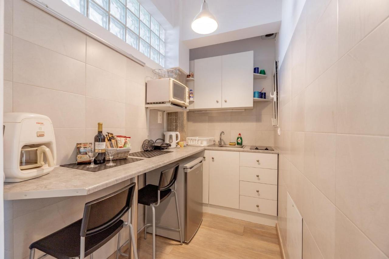 Renovated Lovely Apartment Near To Acropolis Афины Экстерьер фото